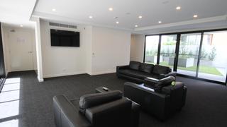 Complex sitting room (2015-12-17)