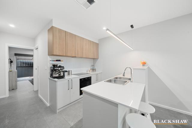 14/206 Pro Hart Avenue, ACT 2615