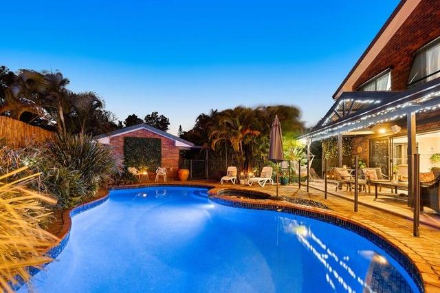 8 Haslewood  Court, QLD 4218