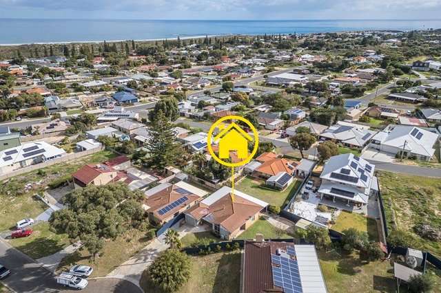 11B Hutt Court, WA 6037