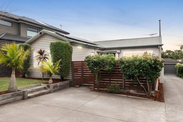 1/7 MacRina Street, VIC 3166