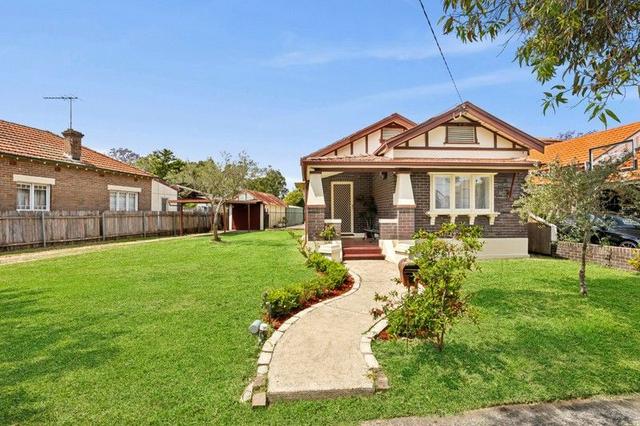 8 Malleny Street, NSW 2193