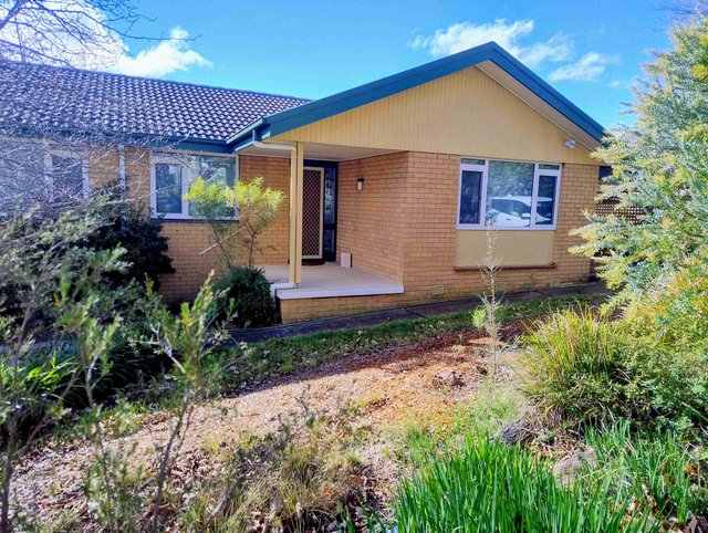 33 Solomon Crescent, ACT 2615