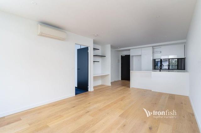 207/26 Barkly Street, VIC 3056