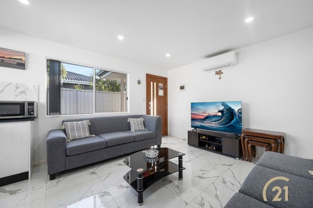 14 - 14a Benelong Avenue, NSW 2164