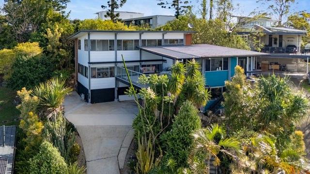 8 Koolewong Street, QLD 4053