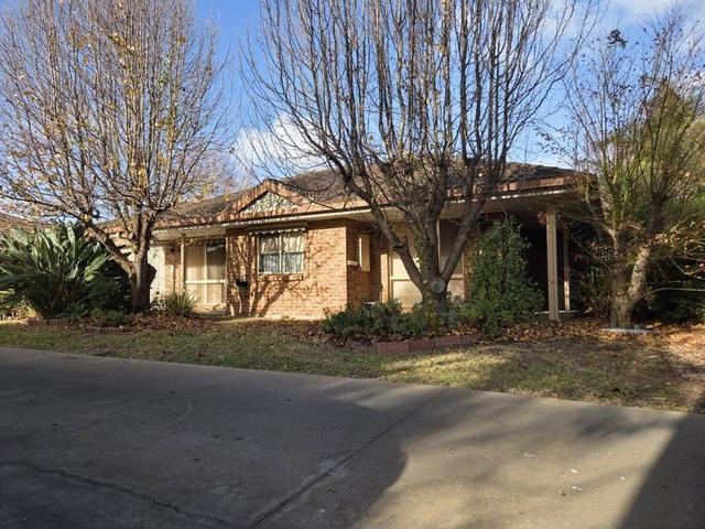 4 Palm Terrace, VIC 3500