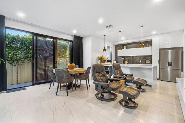 2/451 Pine Ridge Road, QLD 4216