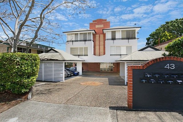 8/43 Galway Street, QLD 4120