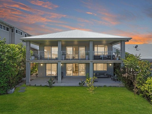 97 Surfside Drive, NSW 2281