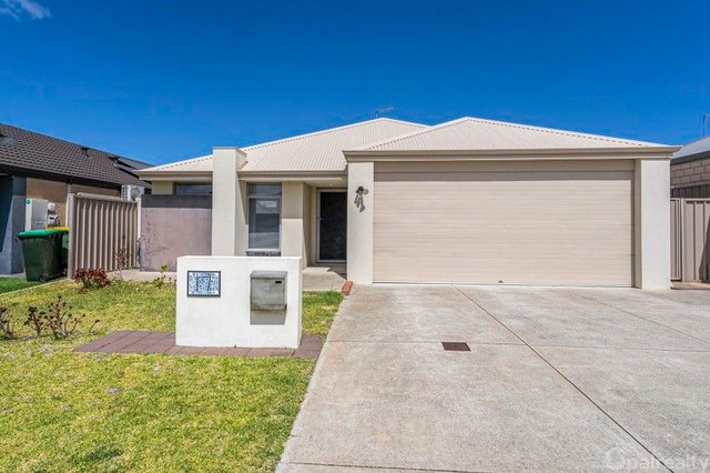 17 Tuscan Way, WA 6176