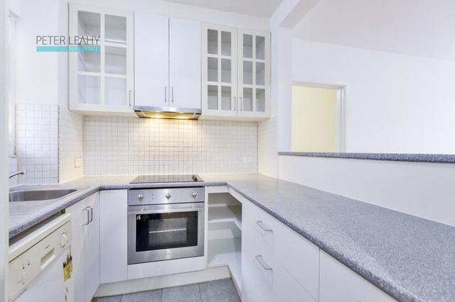 12/78 Queens Road, VIC 3000