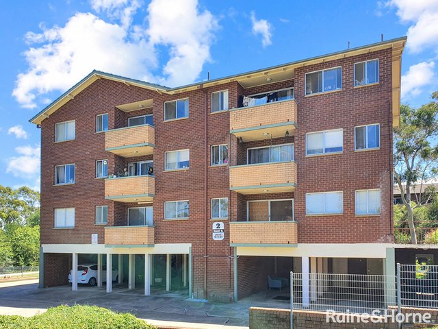 13/4 Mowatt Street, NSW 2620