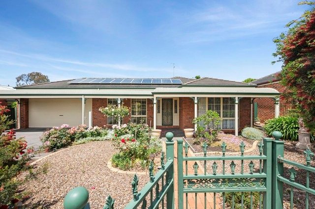 29 Mulquiney Crescent, VIC 3216