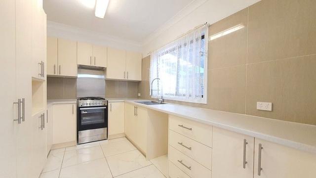 100 Bulolo Drive, NSW 2770