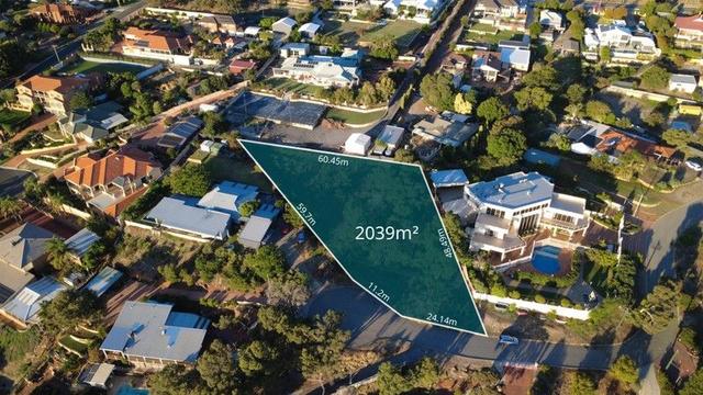 12 Boorabilla Way, WA 6056