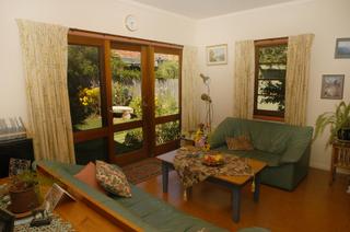 Sitting Room (2005-04-01)