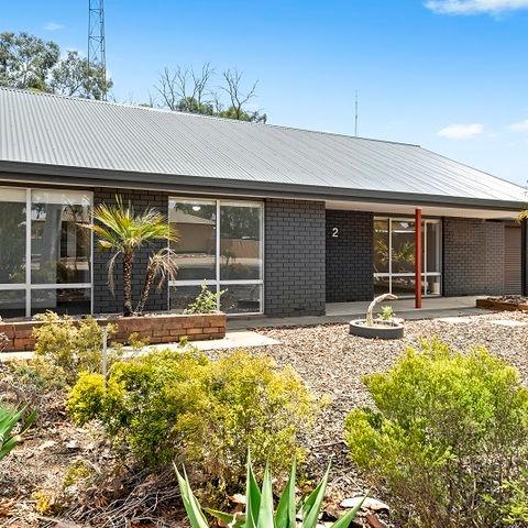 2 Burns Street, SA 5330