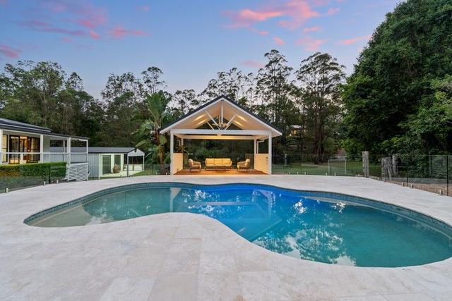 2-4 Hersden Court, QLD 4213