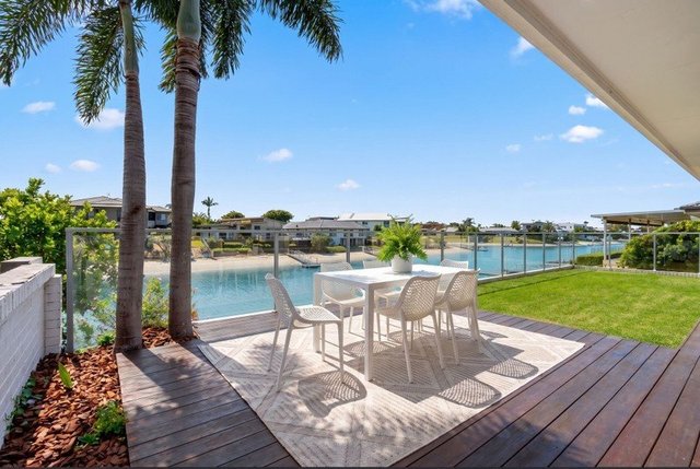 49 Boomerang Cres, QLD 4217