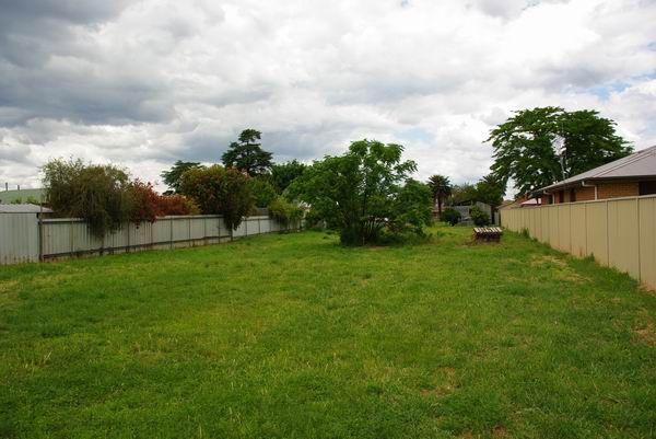 88-90 Warne Street, NSW 2820