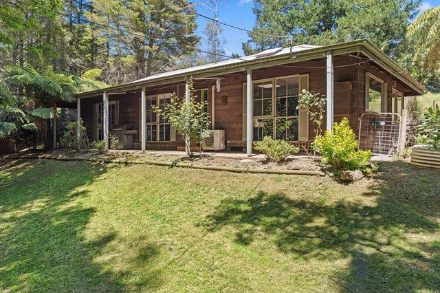 8 Old Warburton Road, VIC 3799
