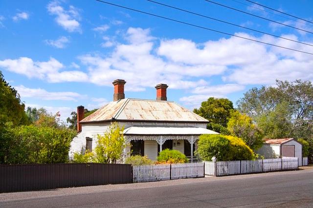 7 Phoenix Street, VIC 3463