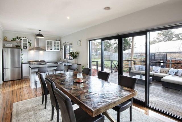 6 Reidwell Drive, VIC 3442