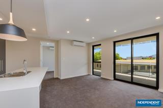 Griffith 25-115 Canberra Ave_02