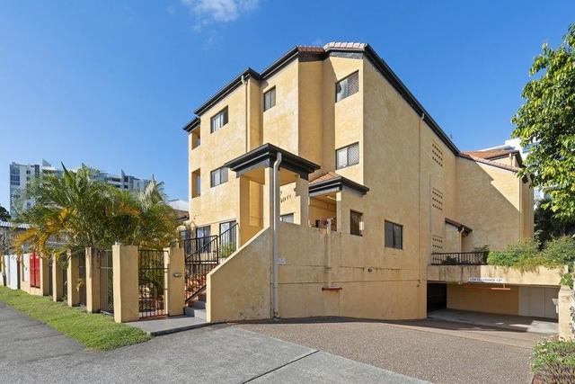 9/143 Frank Street, QLD 4215