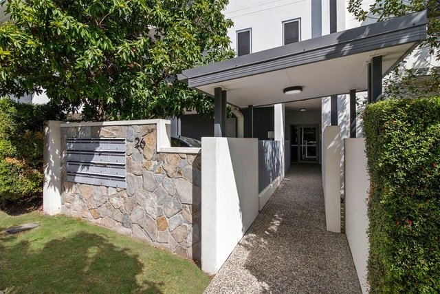 12/26 Denman Street, QLD 4051