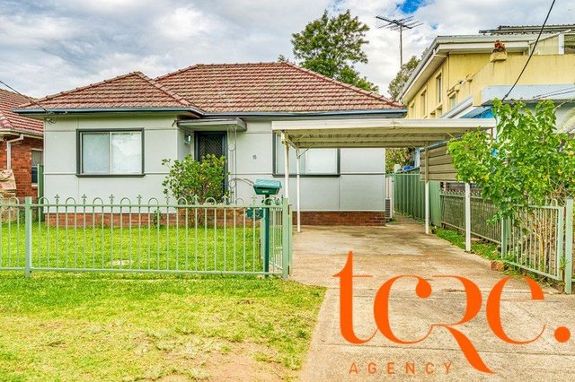 15 Craig St, NSW 2196