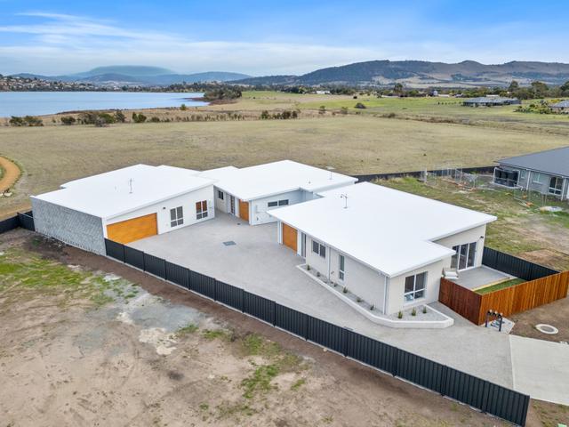 1, 2, and 3/9 Parkside Place, TAS 7172