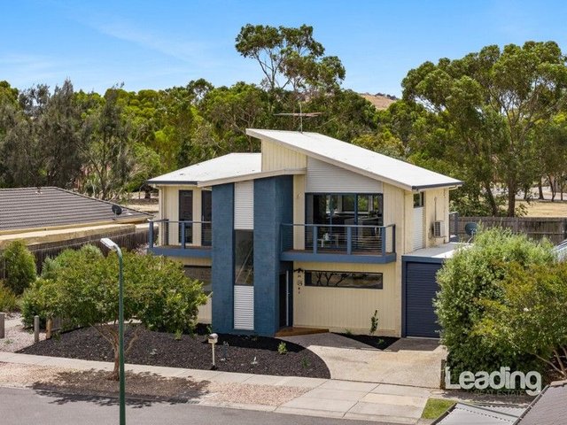 24 Ritchie Court, VIC 3429