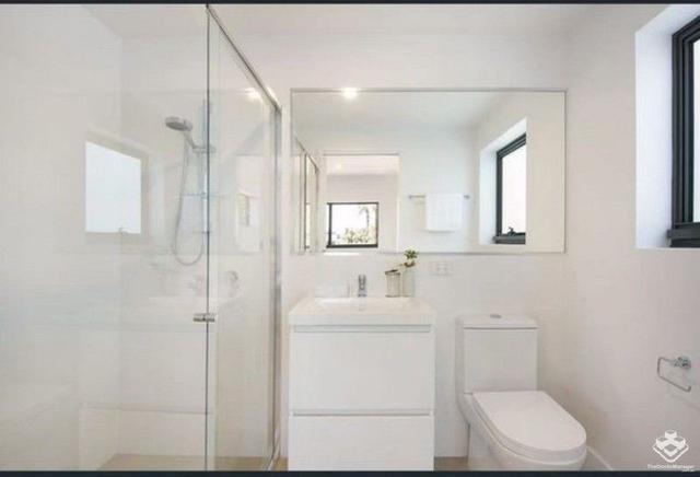 303/5 Folkestone Street, QLD 4006