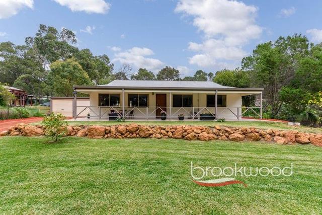 4A Darkan Street, WA 6073