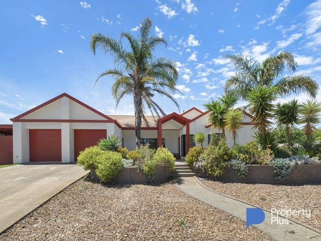 6 Peppertree Grove, VIC 3550