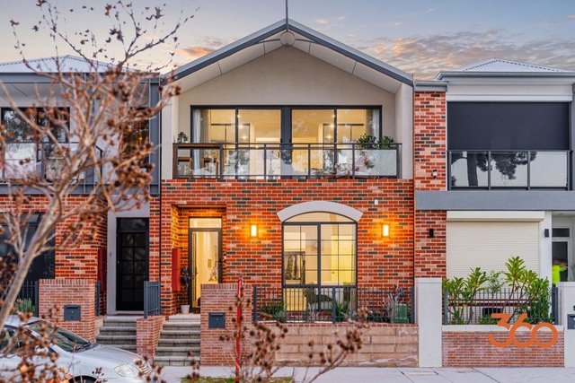 7 Grover Way, WA 6069