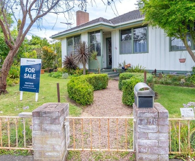 15 Overend Crescent, VIC 3850