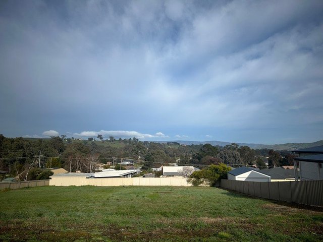 48 Villeneuve Street, VIC 3714