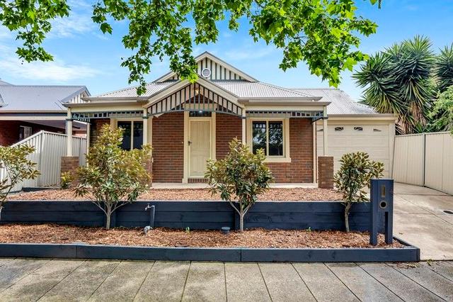 4 Roanoke  Green, VIC 3064