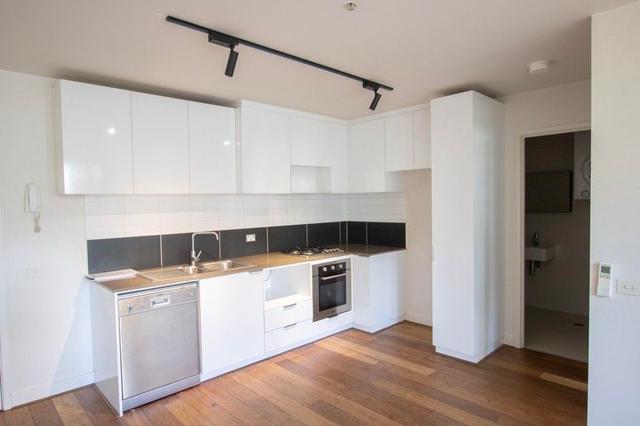 HG02/12 Trenerry Crescent, VIC 3067
