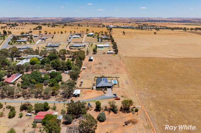 5 Smythe Road, NSW 2663