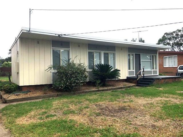 6 Pitcairn Avenue, NSW 2770