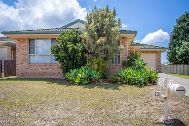 13 Robusta Parade, NSW 2430