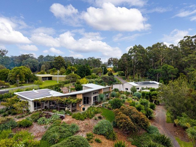 15 Heather Court, NSW 2549