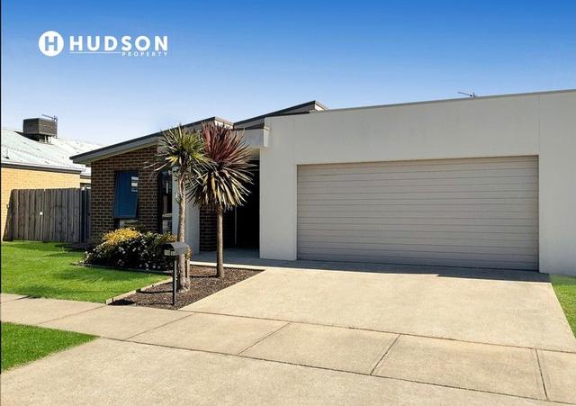 10 Mia Street, VIC 3850