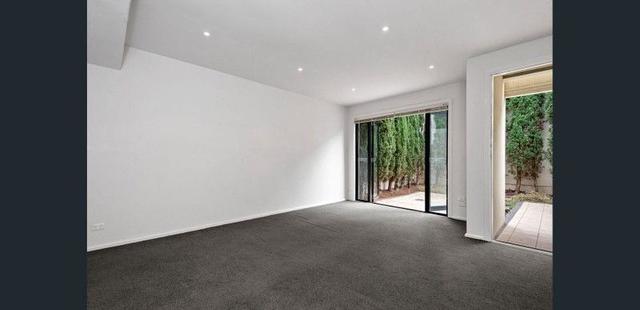 2/18 Arthur Street, VIC 3141