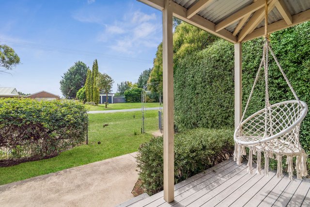 12 Derwent Street, NSW 2583