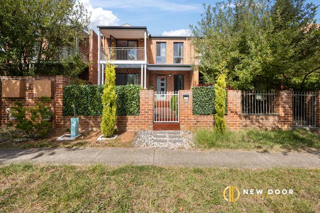 328 Anthony Rolfe Avenue, ACT 2912